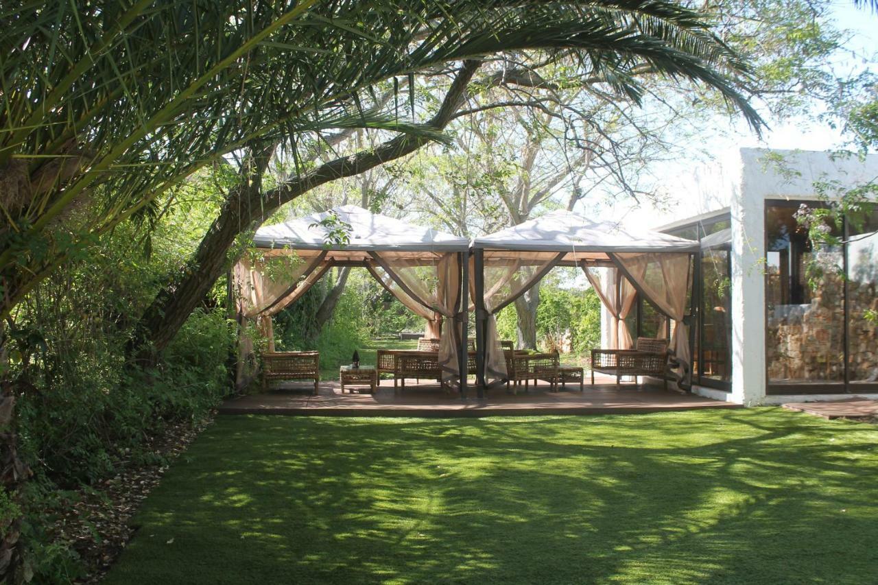 Canavial Garden (Adults Only) Lagos Exterior photo